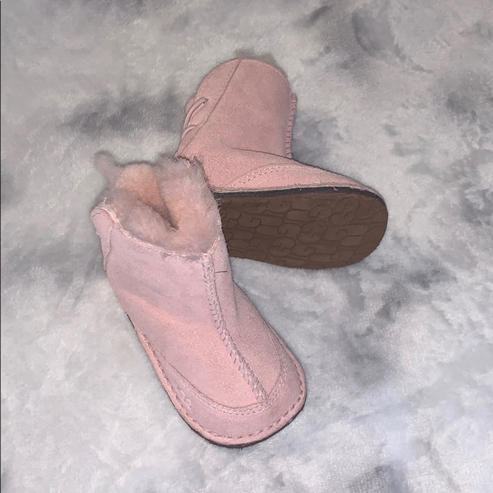 Ugg